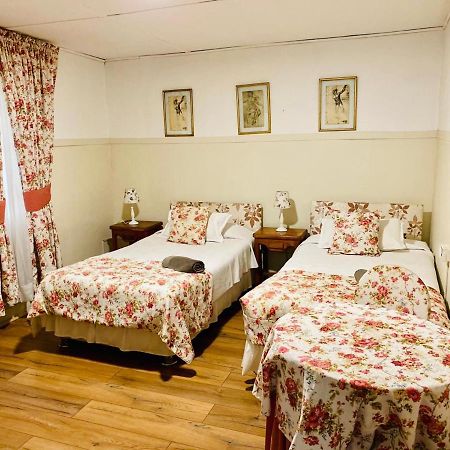 Hostal Plaza Londres 77 Santiago du Chili Extérieur photo