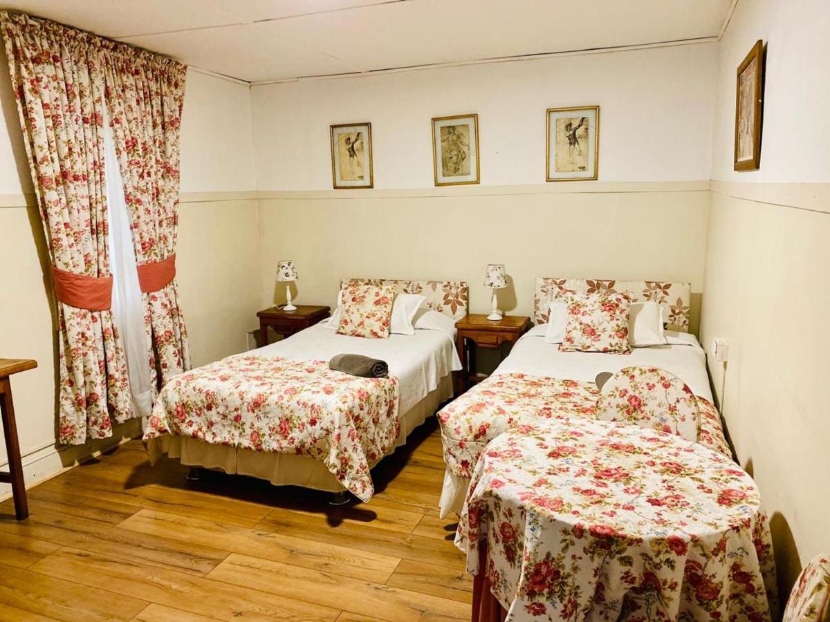 Hostal Plaza Londres 77 Santiago du Chili Extérieur photo